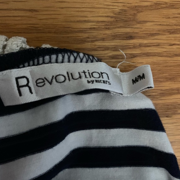 Crochet Lace Sleeve Stripe Top - Picture 5 of 10